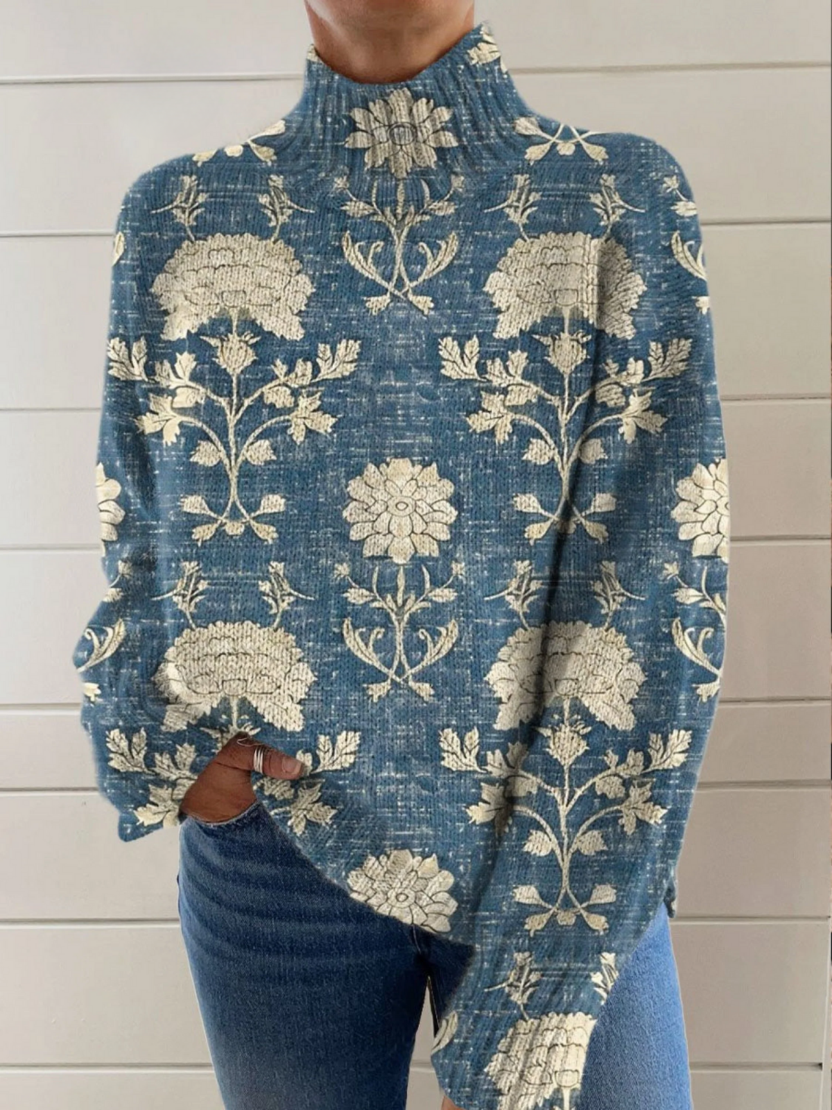 Isla | Timeless Floral Turtleneck Sweater