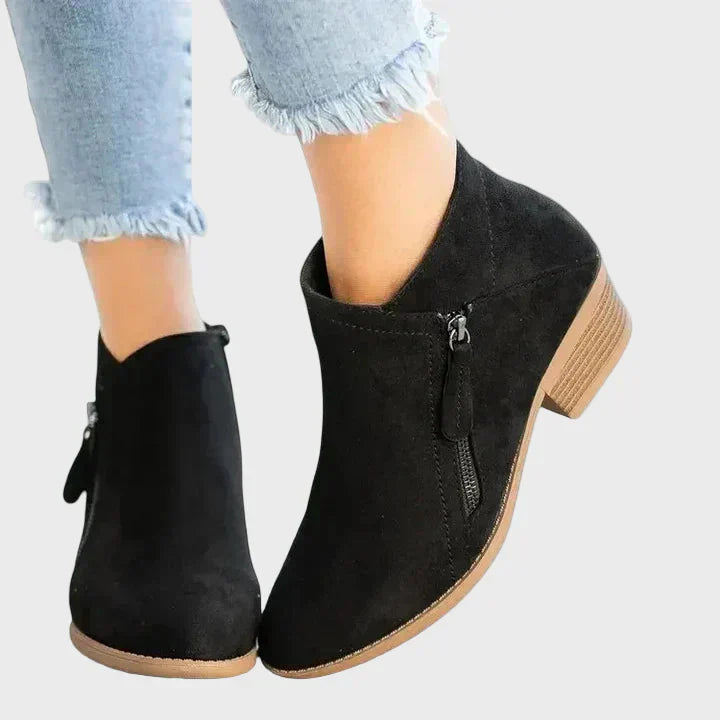 Finleyy™ | Elegant Boots